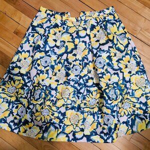 H&M quilted and pleated bold floral print skirt, size 10 (with pockets!)